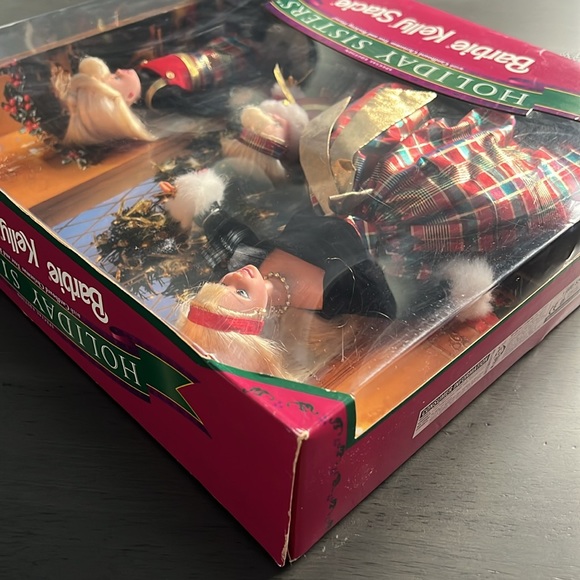 1998 Holiday Sisters Barbie - Picture 8 of 8